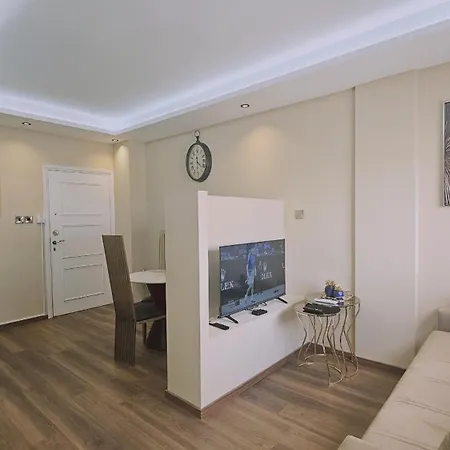 Apartment Gogh *